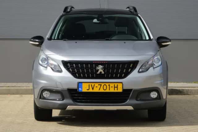 Peugeot 2008 (2016) thumbnail 3
