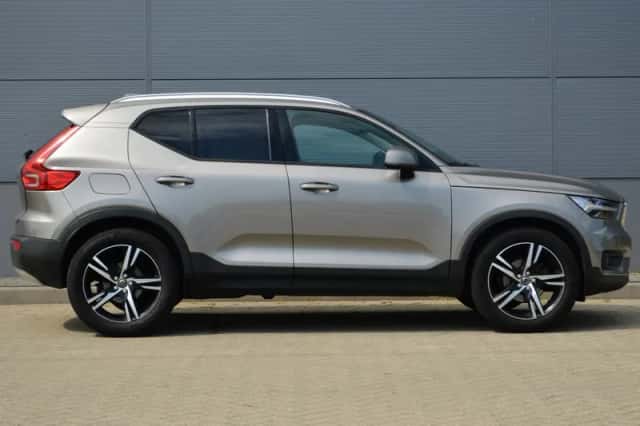 Volvo XC40 (2021) thumbnail 5