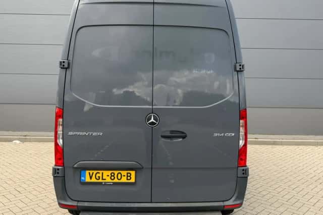 Mercedes-Benz Sprinter (2020) thumbnail 4