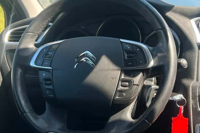 Citroën C4 (2013) thumbnail 6