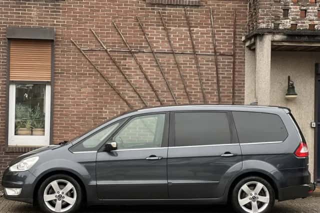 Ford Galaxy (2008) thumbnail 4