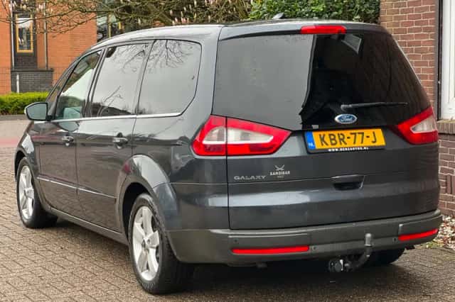 Ford Galaxy (2008) thumbnail 6