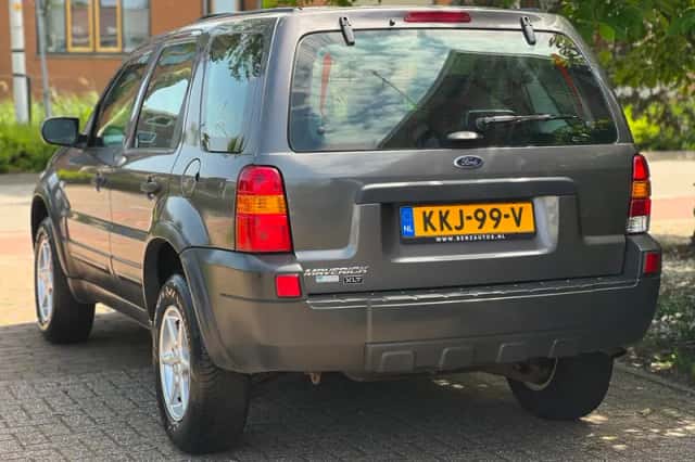 Ford Maverick (2005) thumbnail 6