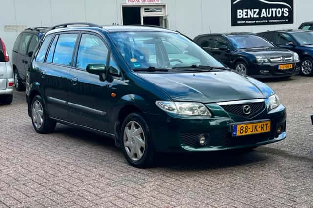 Mazda Premacy (2002) thumbnail 2