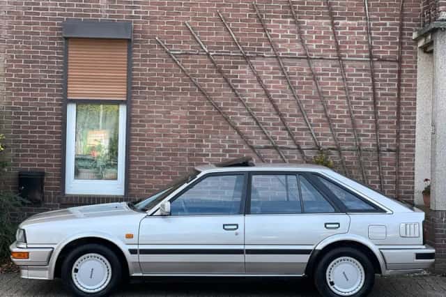 Nissan Bluebird (1987) thumbnail 3