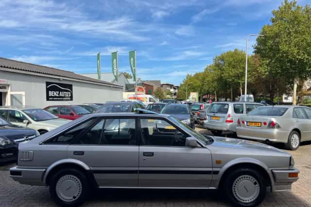 Nissan Bluebird (1987) thumbnail 4