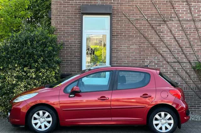 Peugeot 207 (2009) thumbnail 3