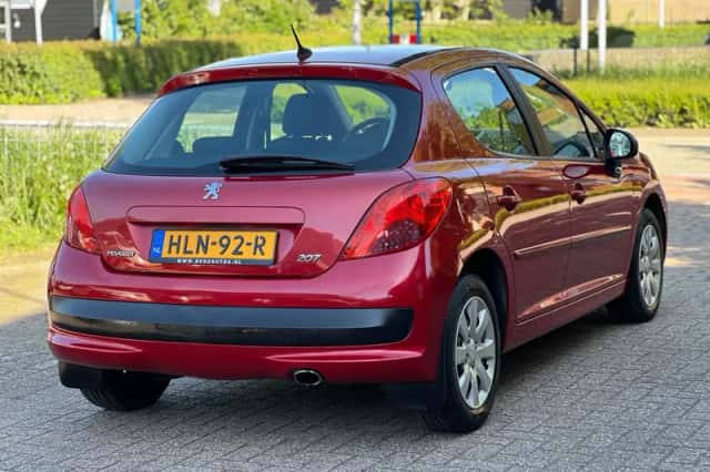 Peugeot 207 (2009) thumbnail 5