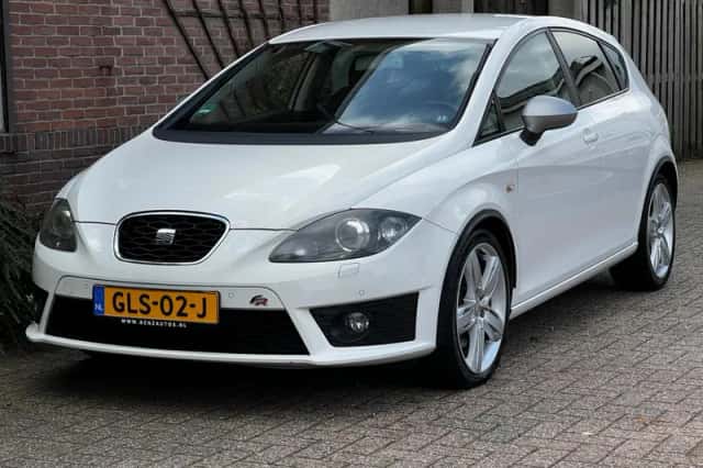 SEAT Leon (2009) thumbnail 1