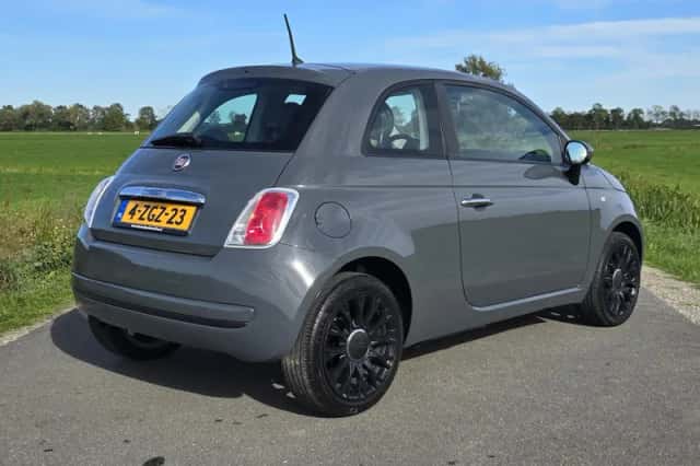 Fiat 500 (2014) thumbnail 2