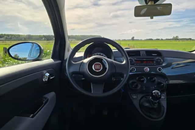 Fiat 500 (2014) thumbnail 3
