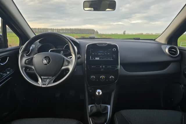 Renault Clio (2014) thumbnail 5