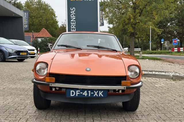 Datsun 260Z (1976) thumbnail 2
