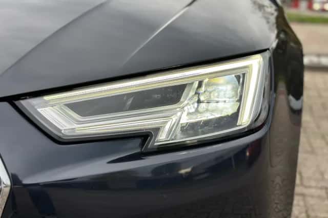 Audi A4 (2017) thumbnail 3