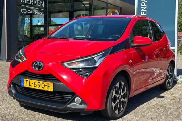 Toyota Aygo (2018) thumbnail 1
