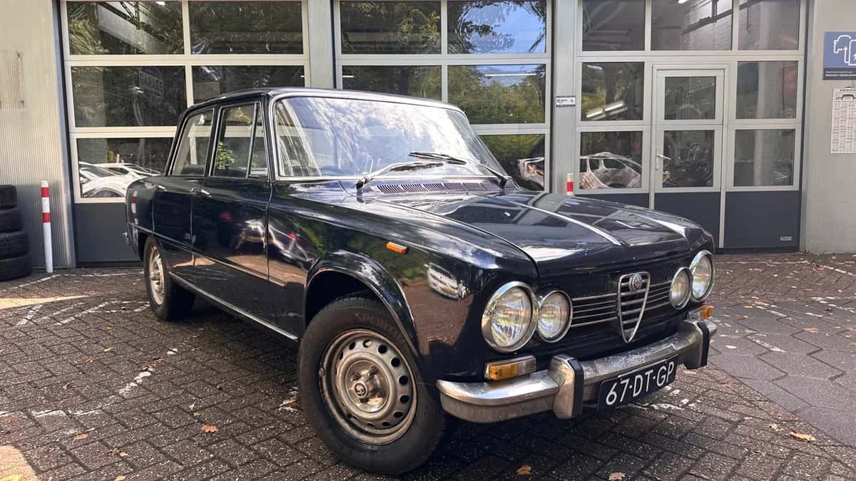 Alfa Romeo Giulia (1973) — foto 1