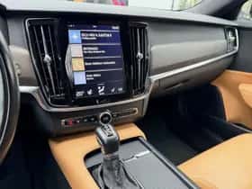 Volvo V90 (2018) thumbnail 12