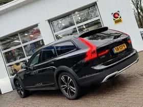Volvo V90 (2018) thumbnail 17