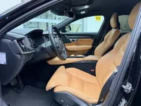 Volvo V90 (2018) thumbnail 9