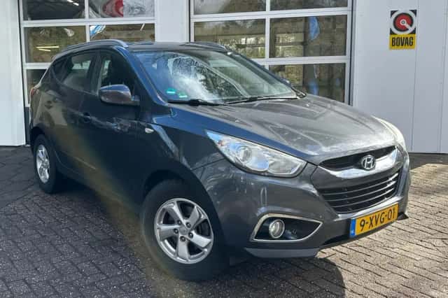 Hyundai ix35 (2011) thumbnail 1
