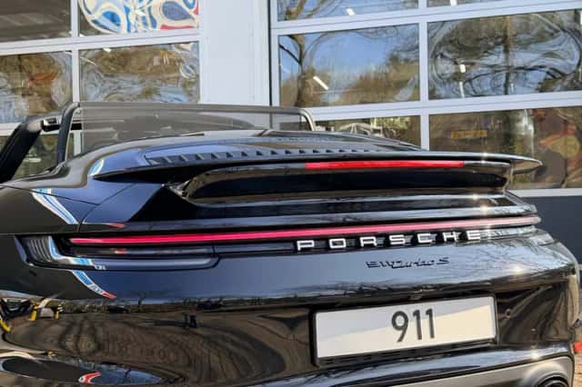 Porsche 911 (2024) thumbnail 35