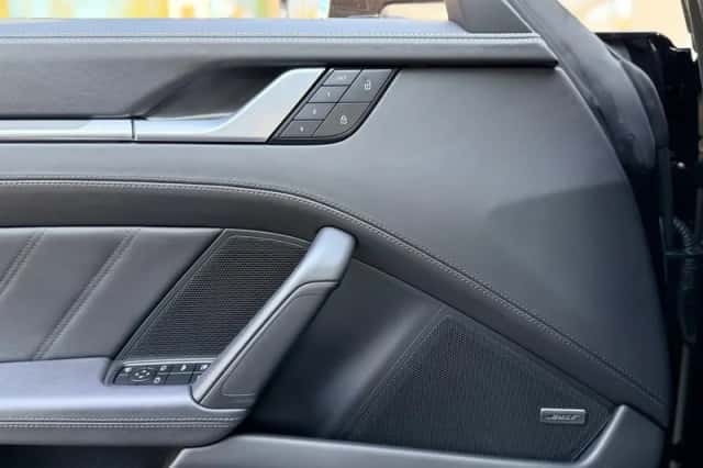 Porsche 911 (2024) thumbnail 39