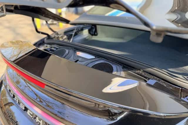Porsche 911 (2024) thumbnail 40