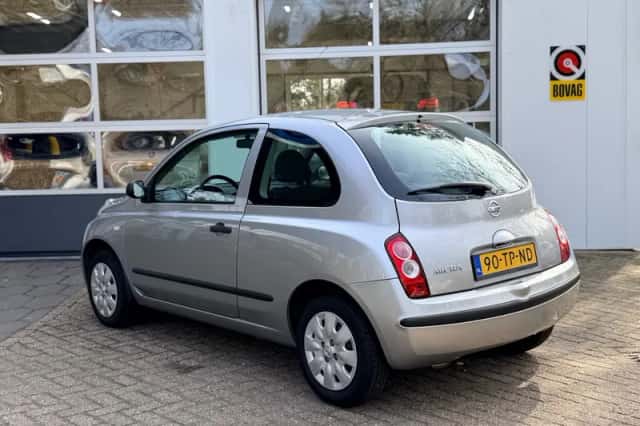 Nissan Micra (2006) thumbnail 2