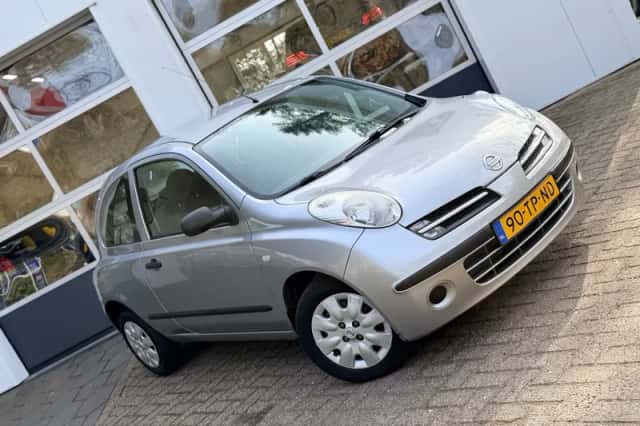 Nissan Micra (2006) thumbnail 6