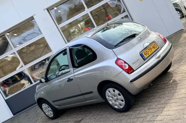 Nissan Micra (2006) thumbnail 7