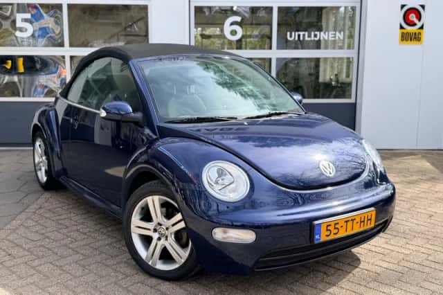 Volkswagen New Beetle (2007) thumbnail 9