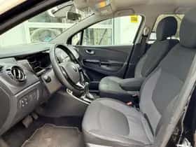Renault Captur (2014) thumbnail 6
