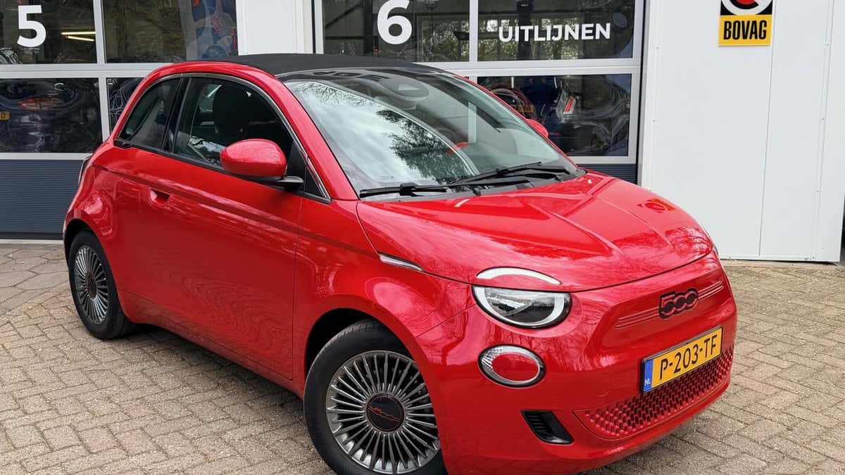 Fiat 500C (2022) — foto 1