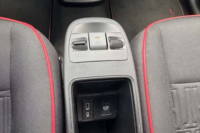 Fiat 500C (2022) thumbnail 11