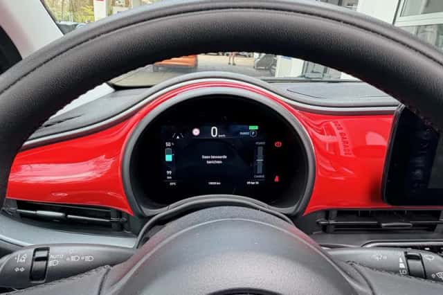 Fiat 500C (2022) thumbnail 5