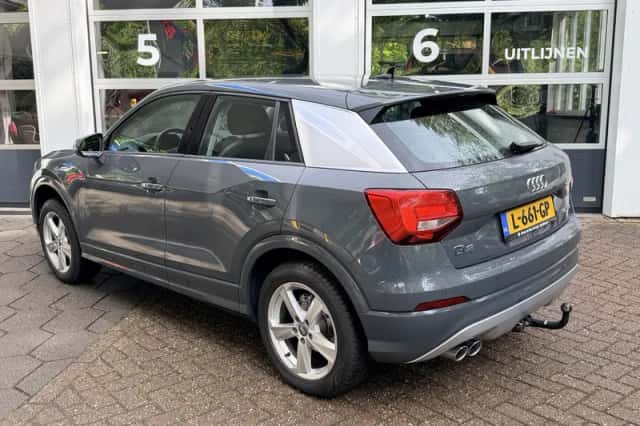 Audi Q2 (2020) thumbnail 2