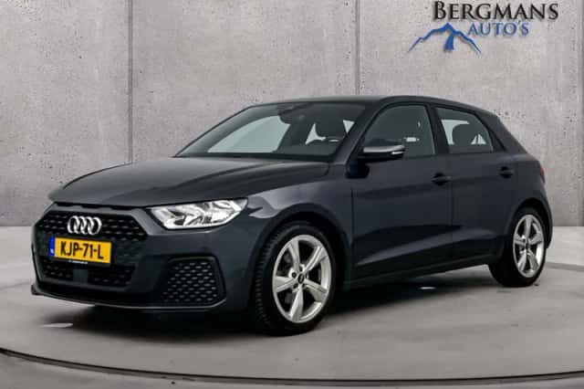Audi A1 (2021) thumbnail 2