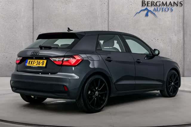 Audi A1 (2023) thumbnail 3