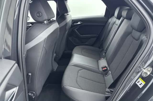 Audi A1 (2023) thumbnail 6
