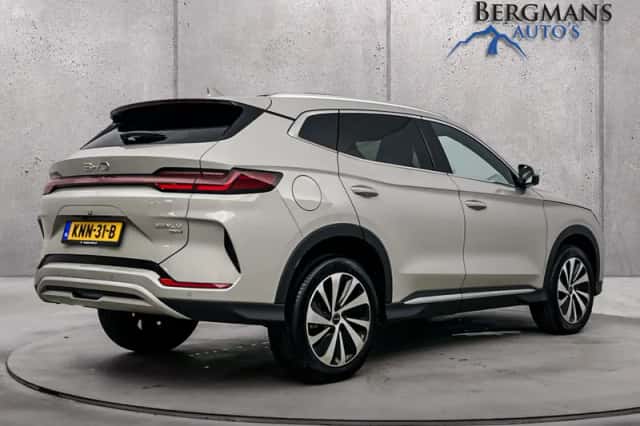 BYD Seal (2026) thumbnail 3