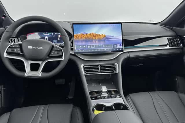 BYD Seal (2026) thumbnail 4