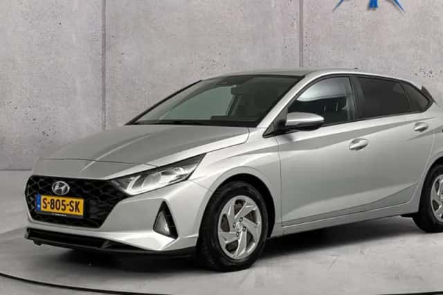 Hyundai i20 (2021) thumbnail 1