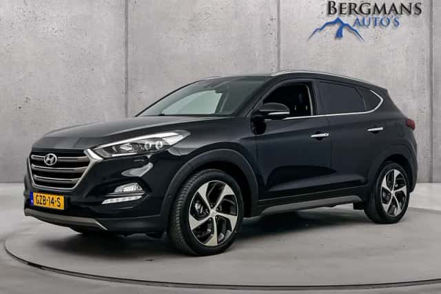 Hyundai Tucson (2016) thumbnail 2