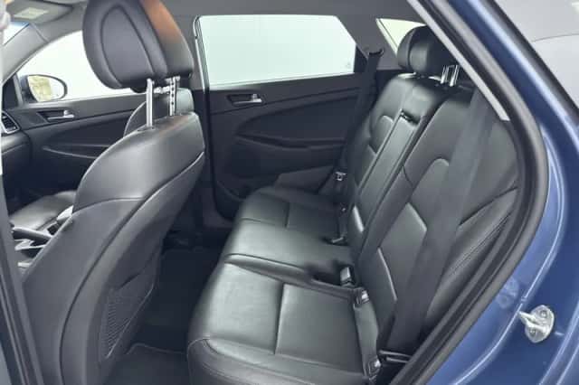 Hyundai Tucson (2016) thumbnail 6