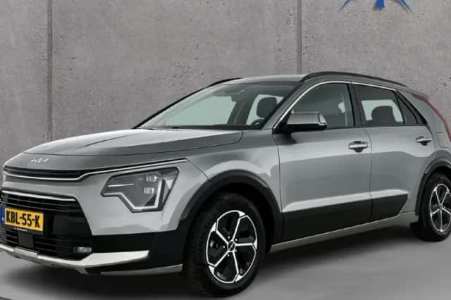 Kia Niro (2023) thumbnail 1