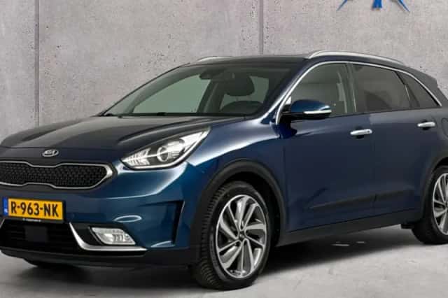 Kia Niro (2016) thumbnail 1