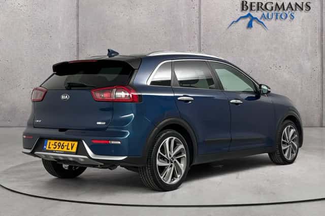 Kia Niro (2019) thumbnail 3