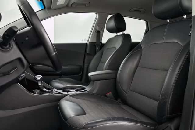 Kia Niro (2019) thumbnail 5