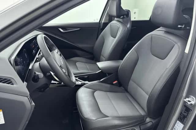 Kia Niro (2022) thumbnail 5