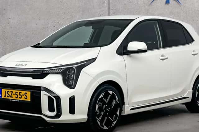 Kia Picanto (2025) thumbnail 1